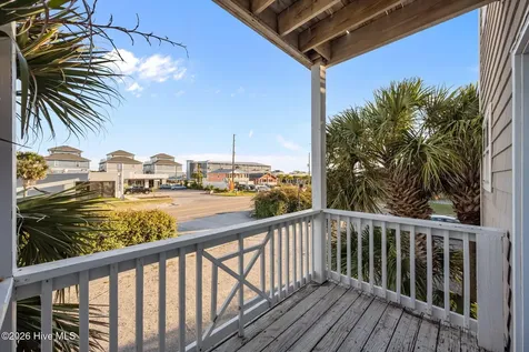 615 N New River Drive Surf City NC 28445