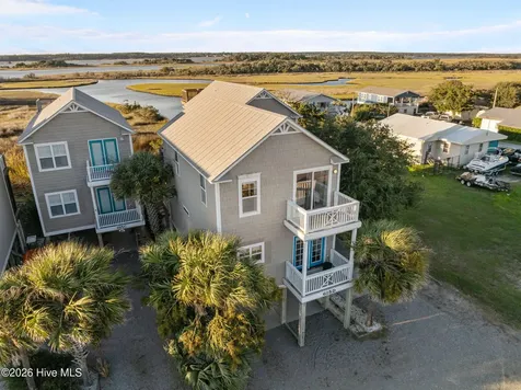 615 N New River Drive Surf City NC 28445