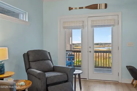 615 N New River Drive Surf City NC 28445