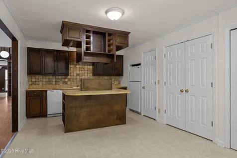 1480 Highway 101 Beaufort NC 28516