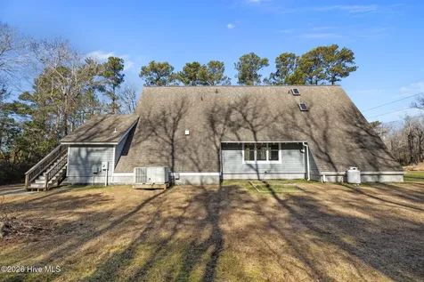 1480 Highway 101 Beaufort NC 28516