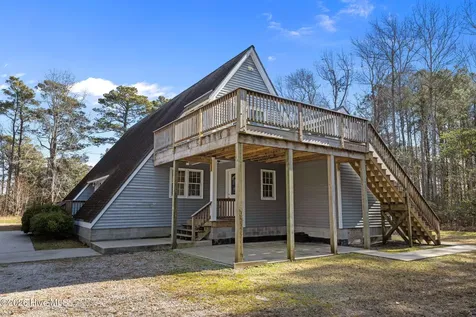 1480 Highway 101 Beaufort NC 28516