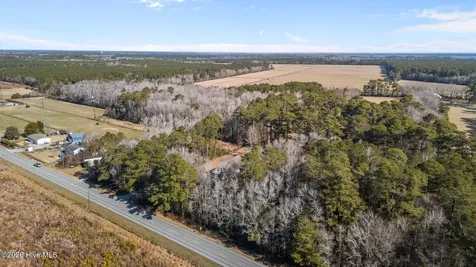 1480 Highway 101 Beaufort NC 28516