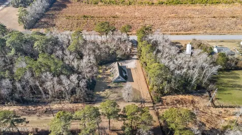 1480 Highway 101 Beaufort NC 28516