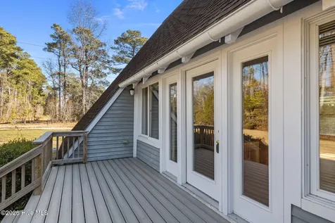 1480 Highway 101 Beaufort NC 28516