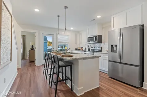 54 W Farley Drive Hampstead NC 28443