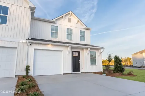 54 W Farley Drive Hampstead NC 28443