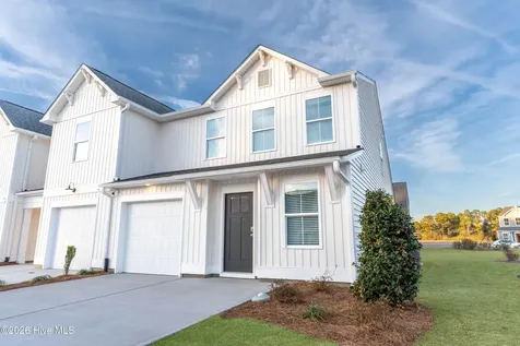 54 W Farley Drive Hampstead NC 28443