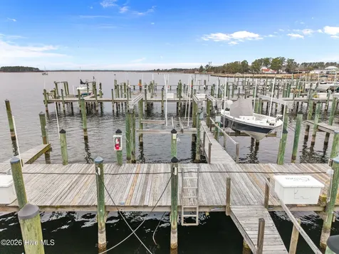 1308 Day Beacon Drive Belhaven NC 27810