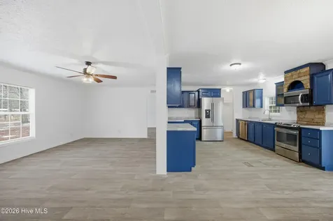 456 Lanier Avenue Rocky Point NC 28457