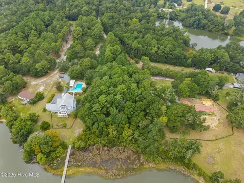128 Missie Cove Lane Sneads Ferry NC 28460