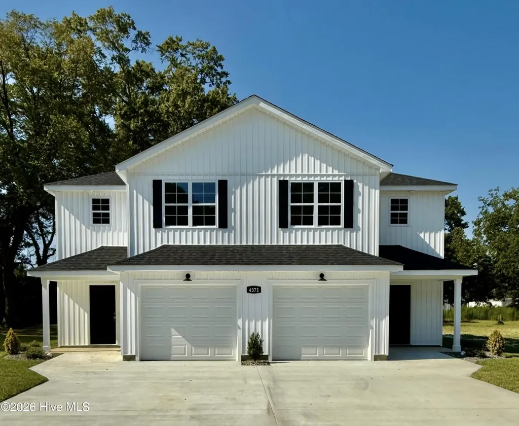 4371 W Pine Street Farmville NC 27828