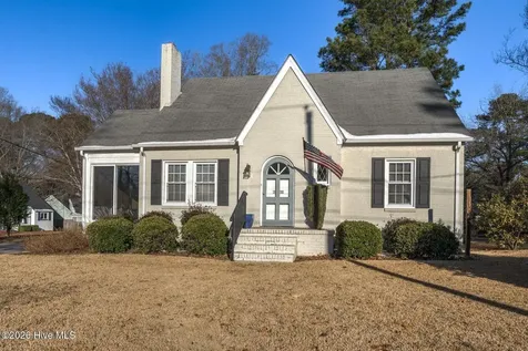 208 Clyde Avenue NW Wilson NC 27893