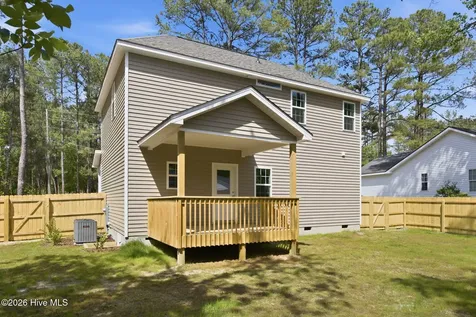145 Juniper Lake Road West End NC 27376