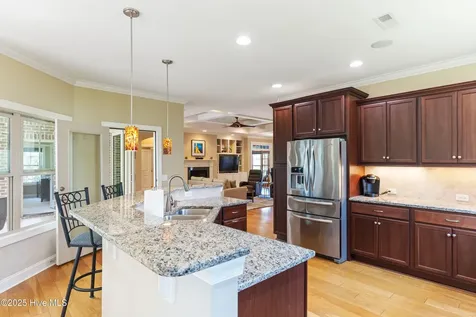 3220 Moss Hammock Wynd Southport NC 28461