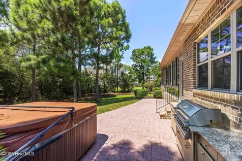 3220 Moss Hammock Wynd Southport NC 28461
