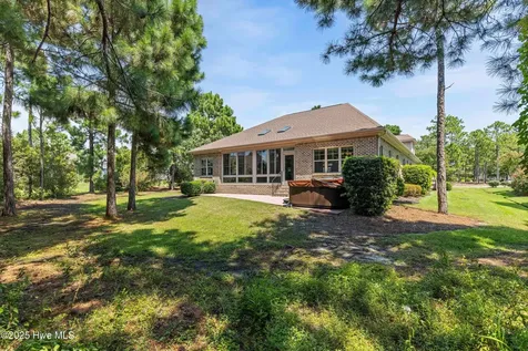 3220 Moss Hammock Wynd Southport NC 28461