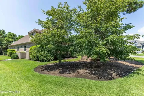 3220 Moss Hammock Wynd Southport NC 28461
