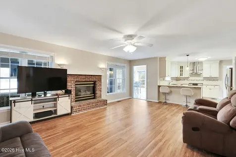 24 Queens Grant Circle SW Shallotte NC 28470