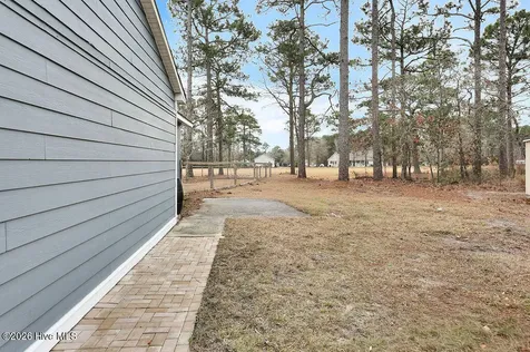 24 Queens Grant Circle SW Shallotte NC 28470