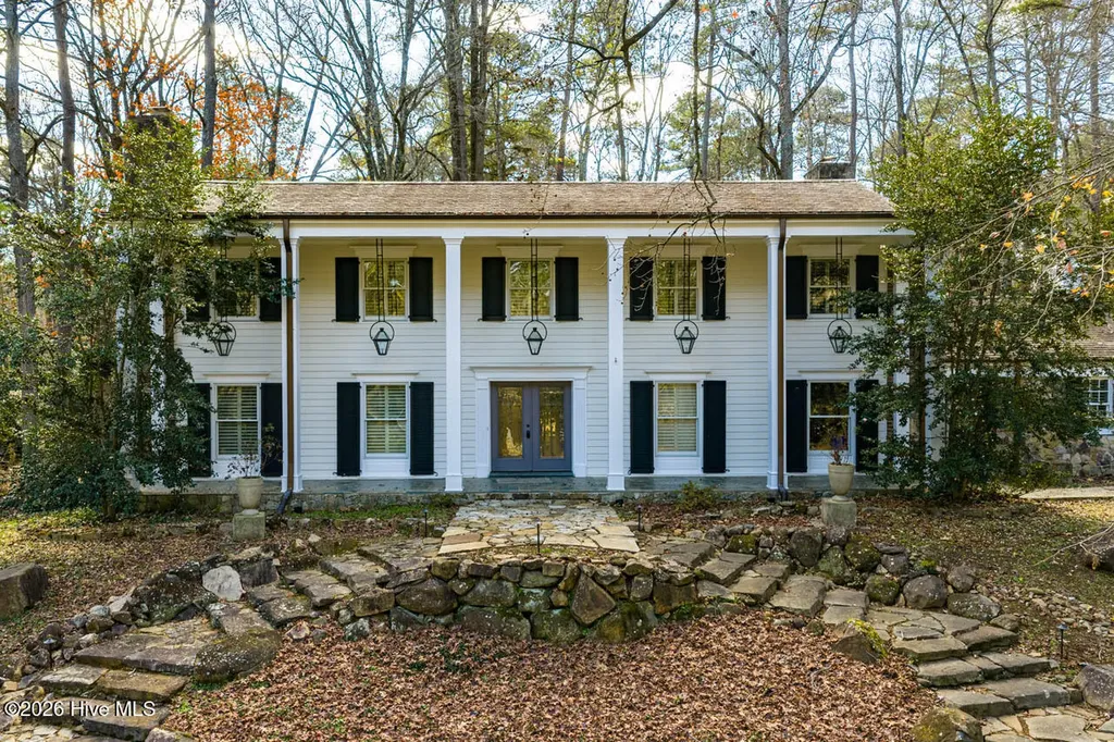 52 Dogwood Acres Drive Chapel Hill NC 27516