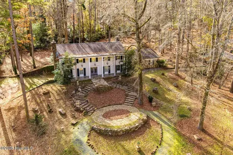 52 Dogwood Acres Drive Chapel Hill NC 27516