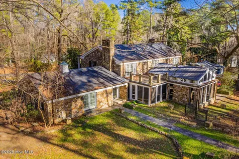 52 Dogwood Acres Drive Chapel Hill NC 27516
