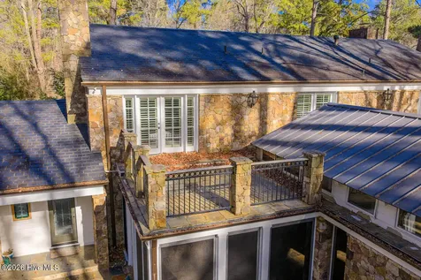 52 Dogwood Acres Drive Chapel Hill NC 27516