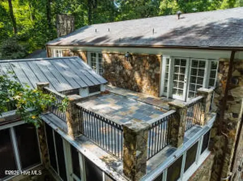 52 Dogwood Acres Drive Chapel Hill NC 27516
