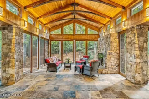 52 Dogwood Acres Drive Chapel Hill NC 27516