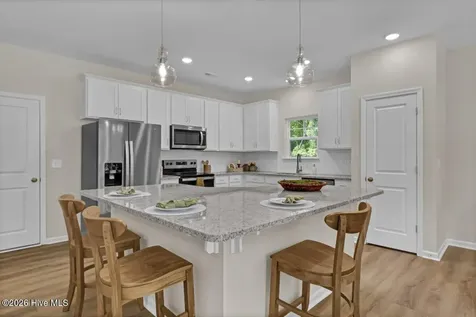 888 Billys Dream Circle SW Supply NC 28462