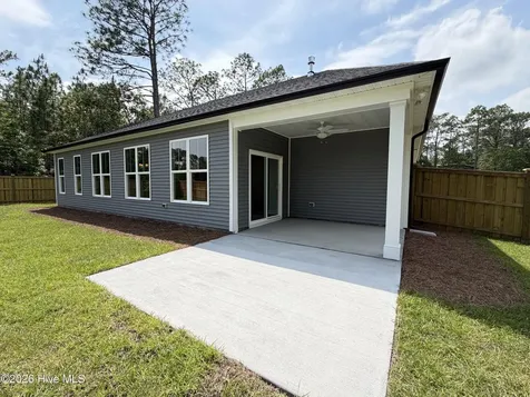 9155 National Avenue NE Leland NC 28451