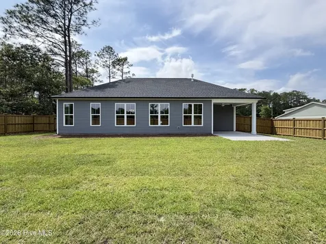 9155 National Avenue NE Leland NC 28451
