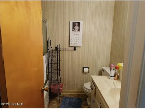 205 Mccoy Avenue Cove City NC 28523