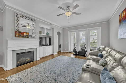 215 Valencia Court Wilmington NC 28412