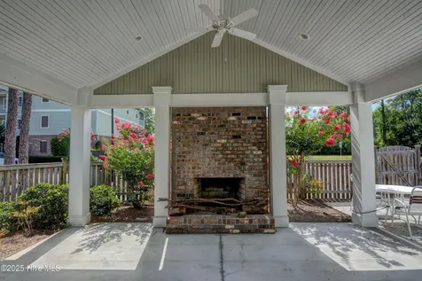 215 Valencia Court Wilmington NC 28412