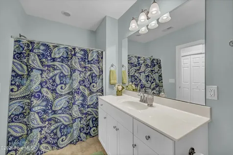 215 Valencia Court Wilmington NC 28412