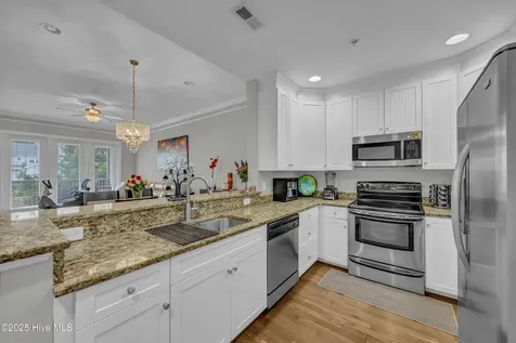 215 Valencia Court Wilmington NC 28412