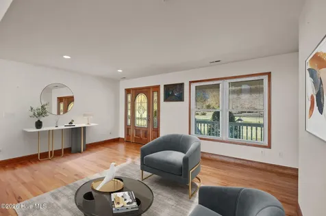 155 Teachs Cove Road Bath NC 27808