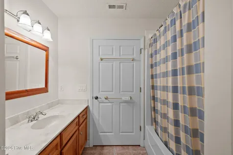 155 Teachs Cove Road Bath NC 27808