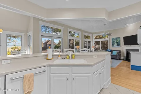 121 N Bald Head Wynd Bald Head Island NC 28461