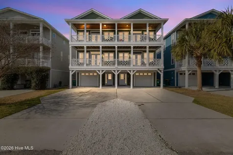 326 S 3rd Avenue Kure Beach NC 28449