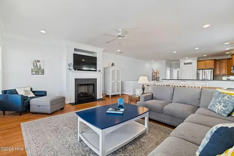 326 S 3rd Avenue Kure Beach NC 28449