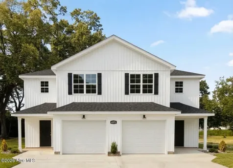 4367 W Pine Street Farmville NC 27828