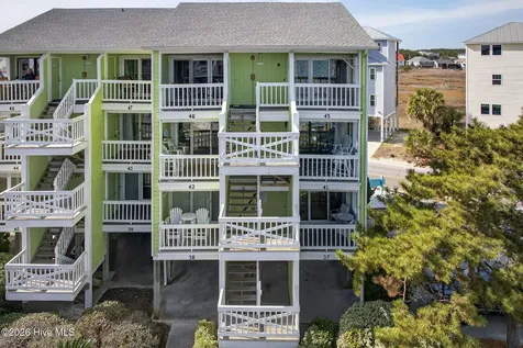 1618 Canal Drive Carolina Beach NC 28428