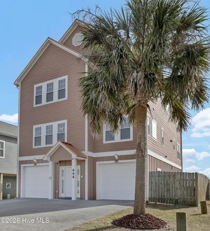 444 Little Kinston Road Surf City NC 28455