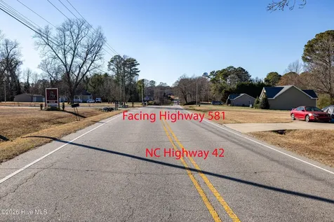 0 Nc 42 W Kenly NC 27542
