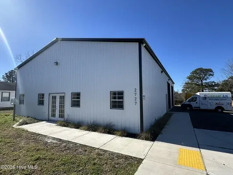 2725 Castle Hayne Road Wilmington NC 28401