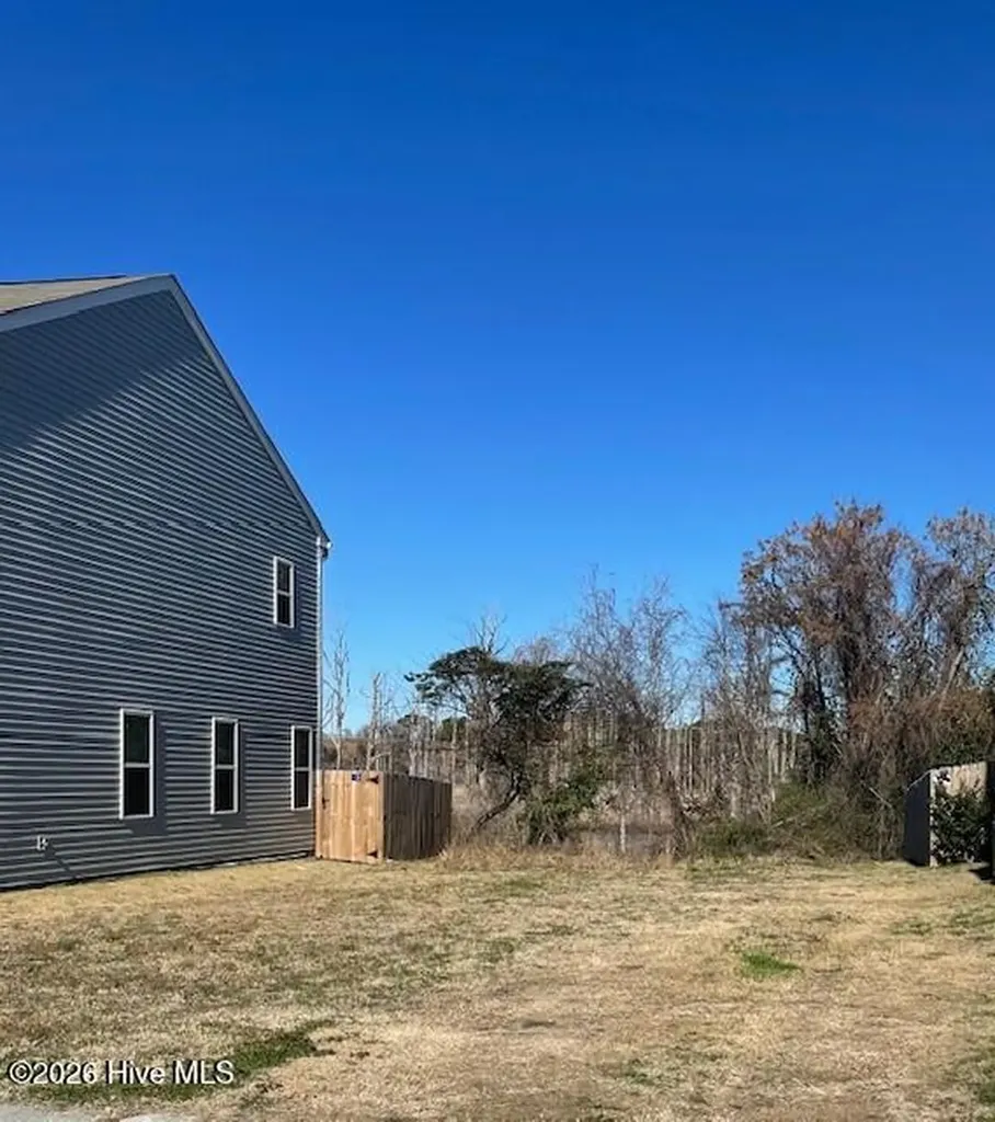 1401 Creekfront Drive Wilmington NC 28401