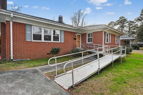 2714 Princess Place Drive Wilmington NC 28405